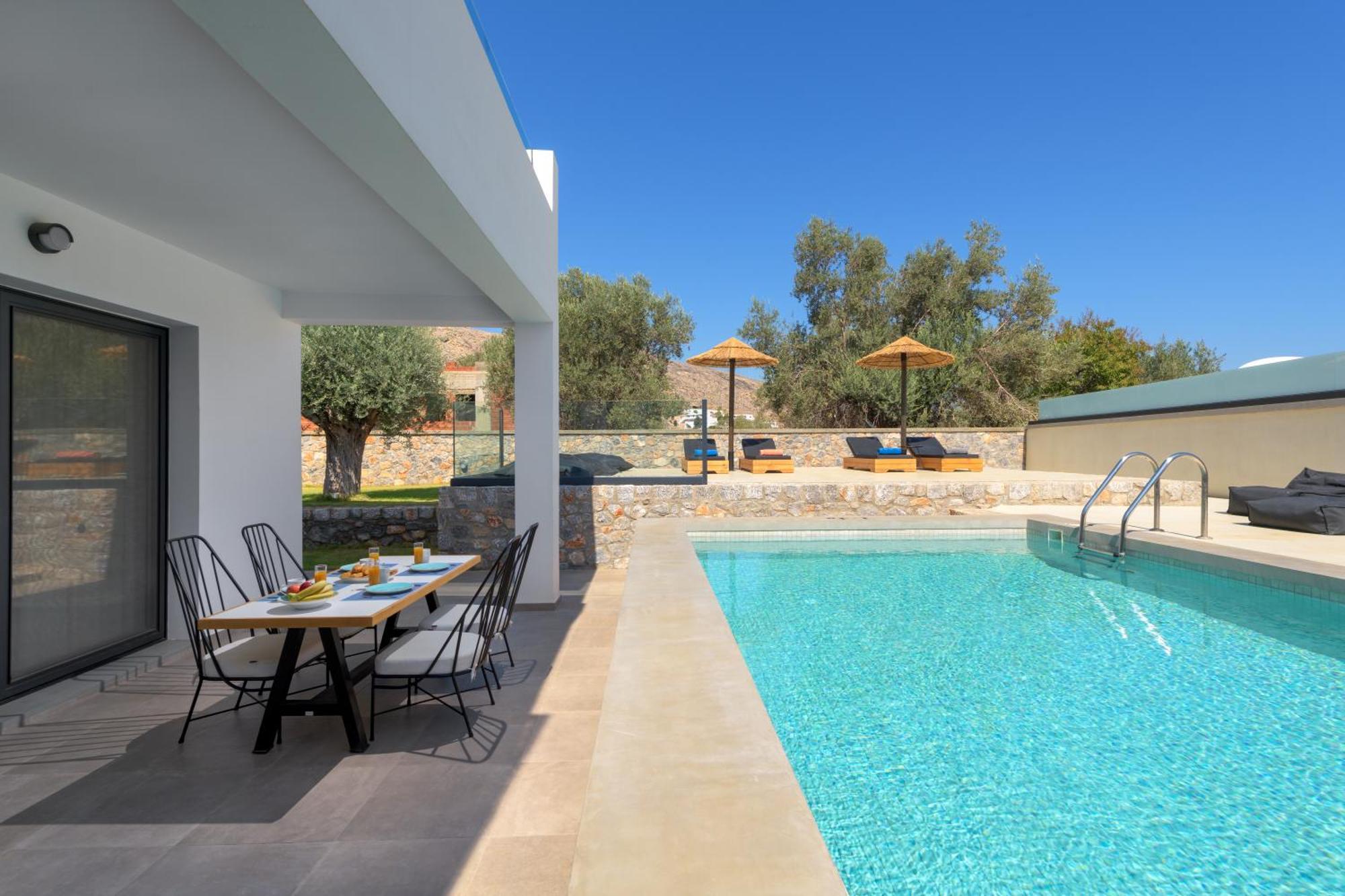 Lambis Harmonia Lindos (Rhodes)