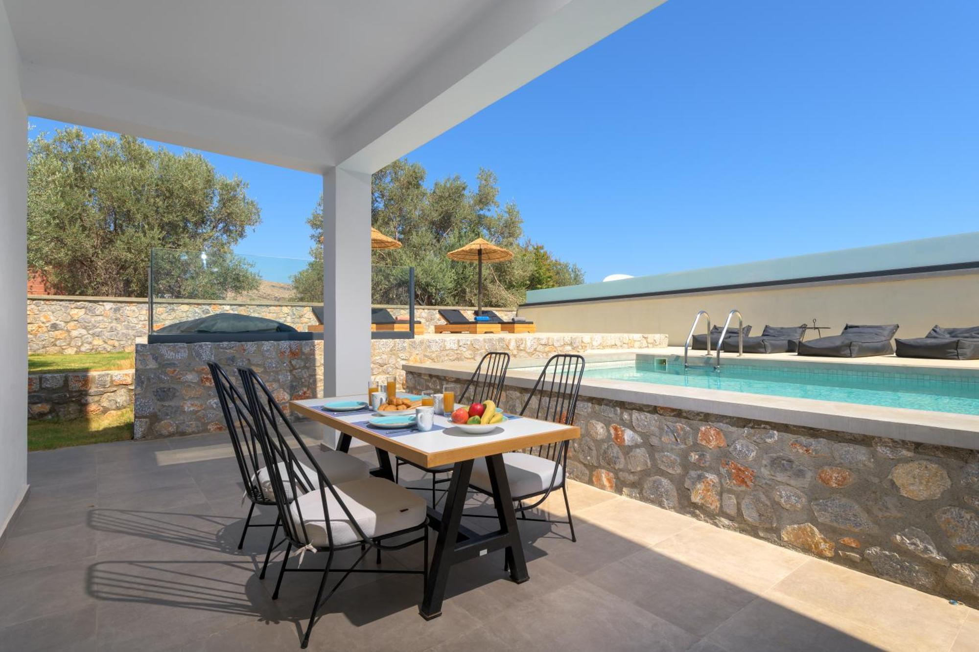 Villa Lambis Harmonia *
